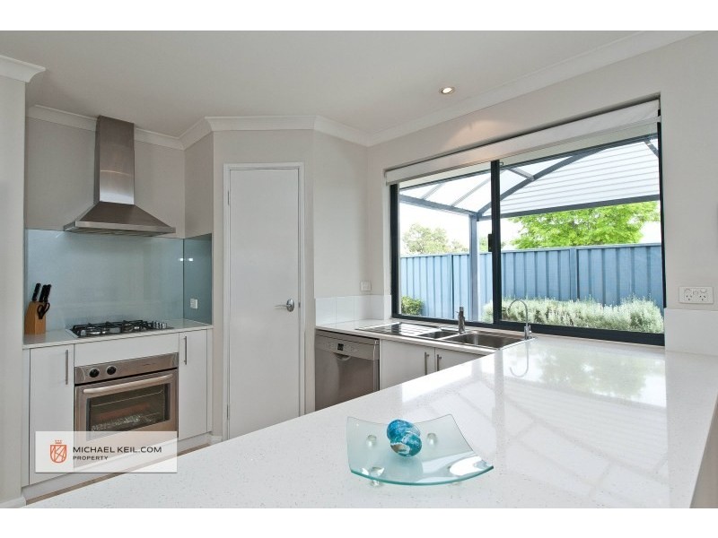 25 Klem Ave, Redcliffe WA 6104