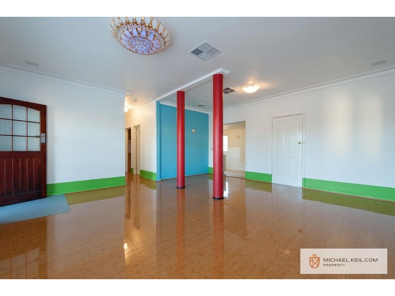 221 Hardey Road, Belmont WA 6104