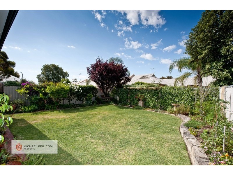 39 McKeon Street, Redcliffe WA 6104