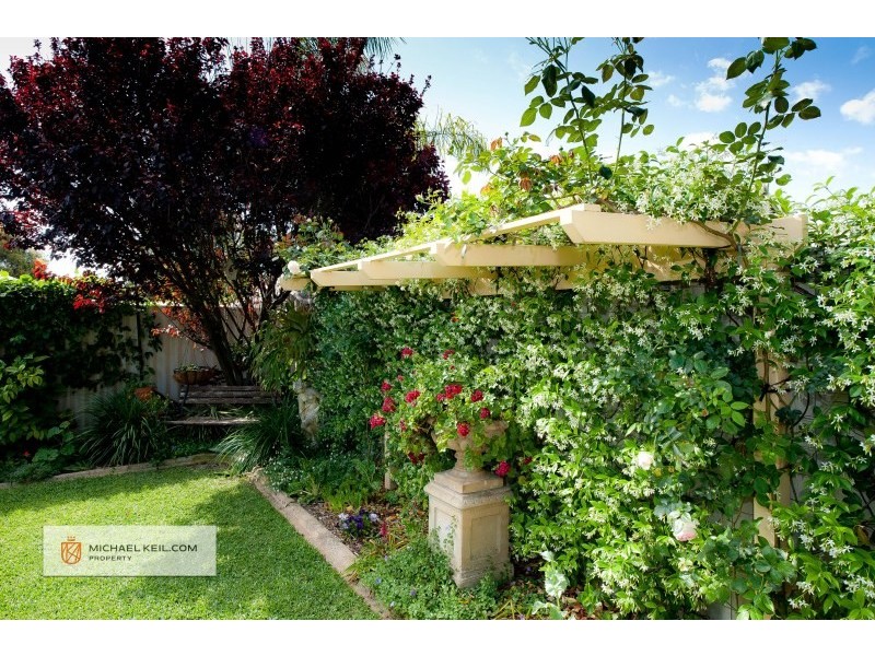 39 McKeon Street, Redcliffe WA 6104