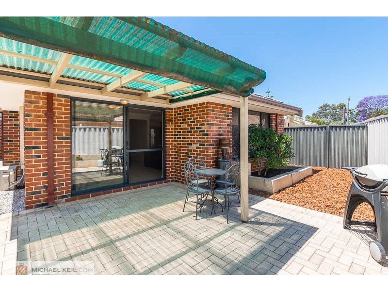 1 Crellin Way, Cloverdale WA 6105