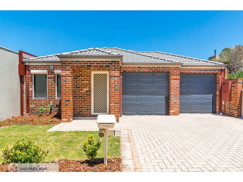 1 Crellin Way, Cloverdale WA 6105