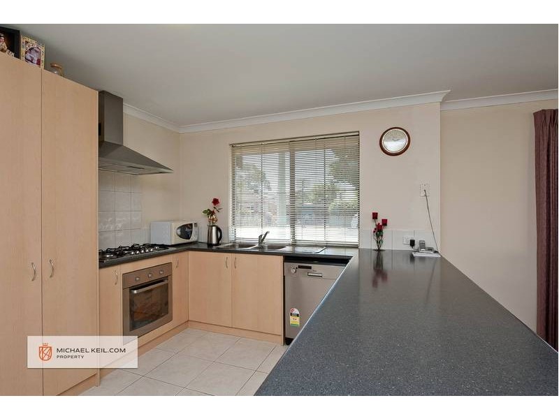 1/2 Beverley Road, Cloverdale WA 6105