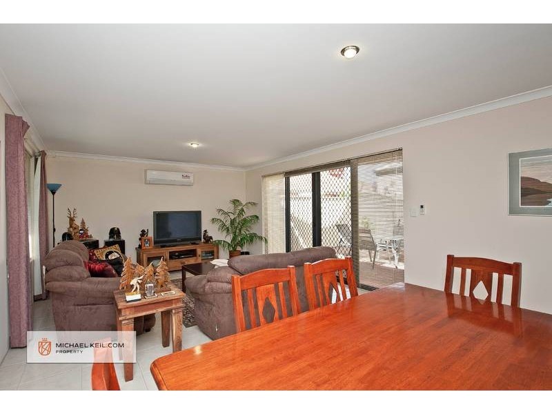 1/2 Beverley Road, Cloverdale WA 6105