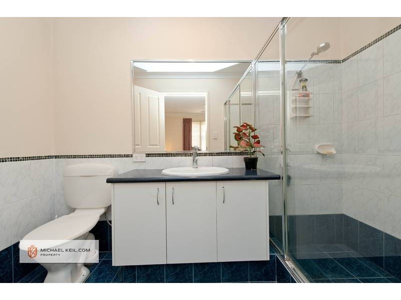 1/2 Beverley Road, Cloverdale WA 6105