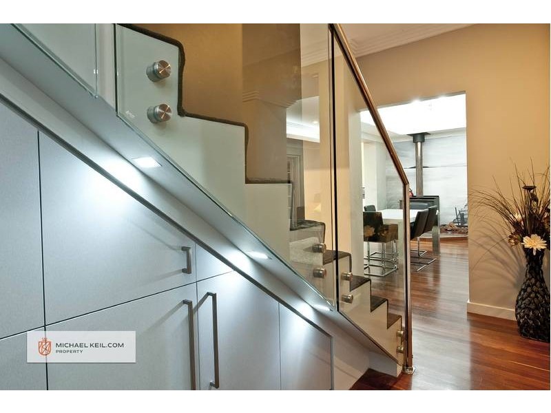 11 Belinda Avenue, Cloverdale WA 6105