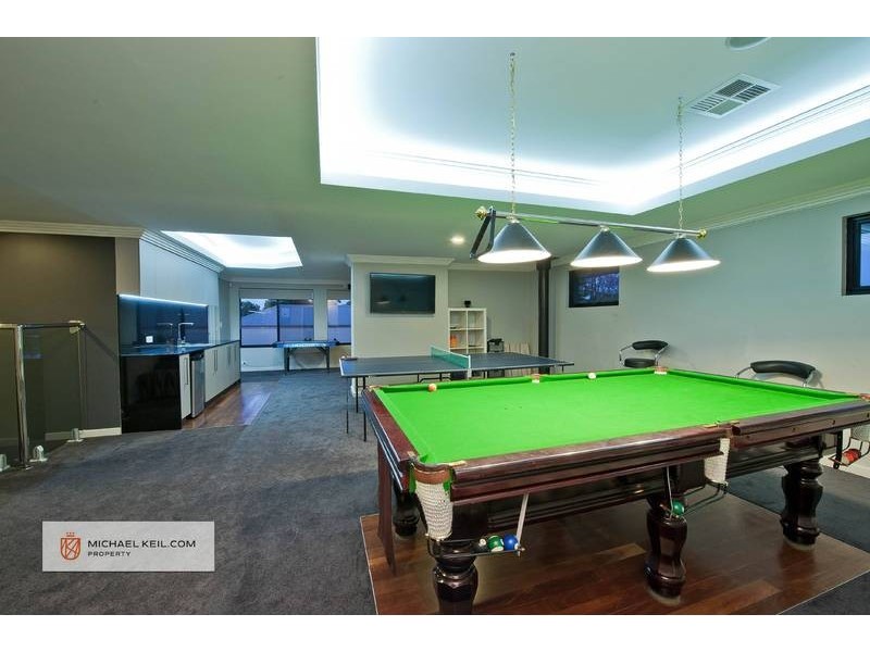 11 Belinda Avenue, Cloverdale WA 6105