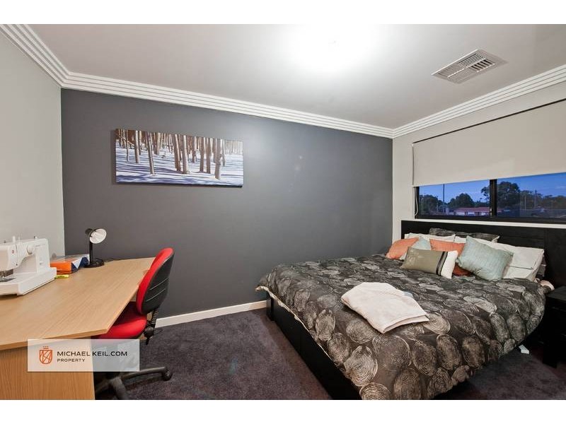 11 Belinda Avenue, Cloverdale WA 6105