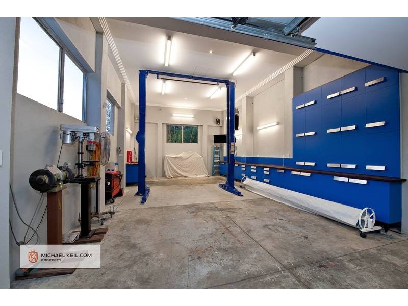 11 Belinda Avenue, Cloverdale WA 6105