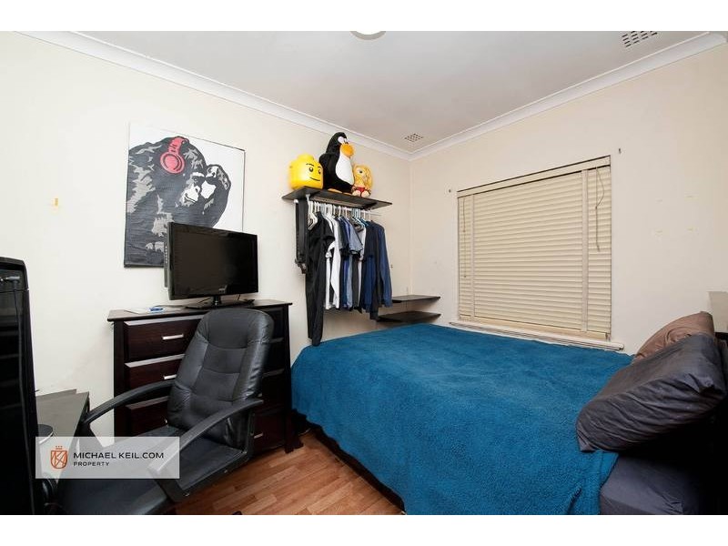 287 Hardey Road, Cloverdale WA 6105