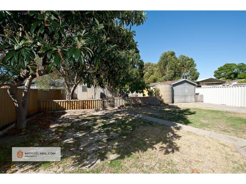 287 Hardey Road, Cloverdale WA 6105