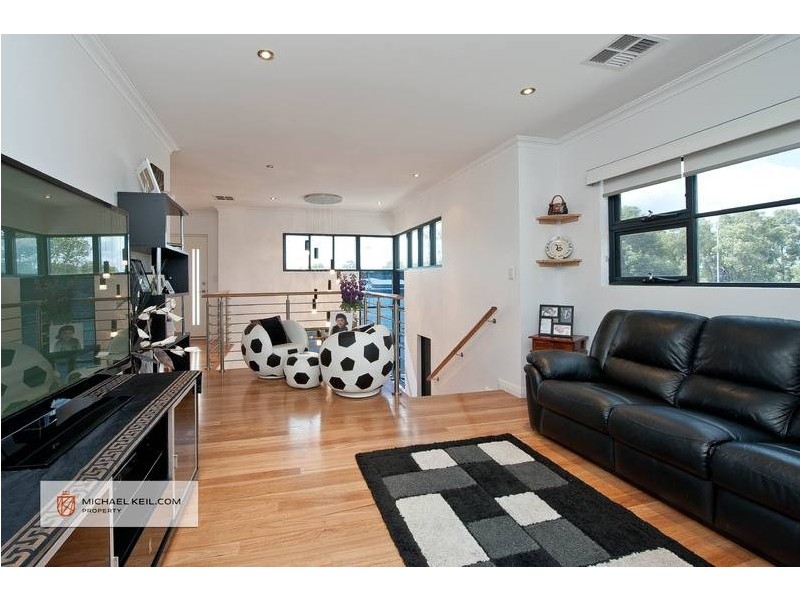 24b Campbell Street, Rivervale WA 6103