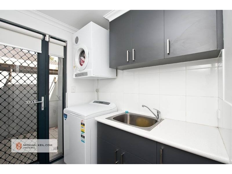 24b Campbell Street, Rivervale WA 6103