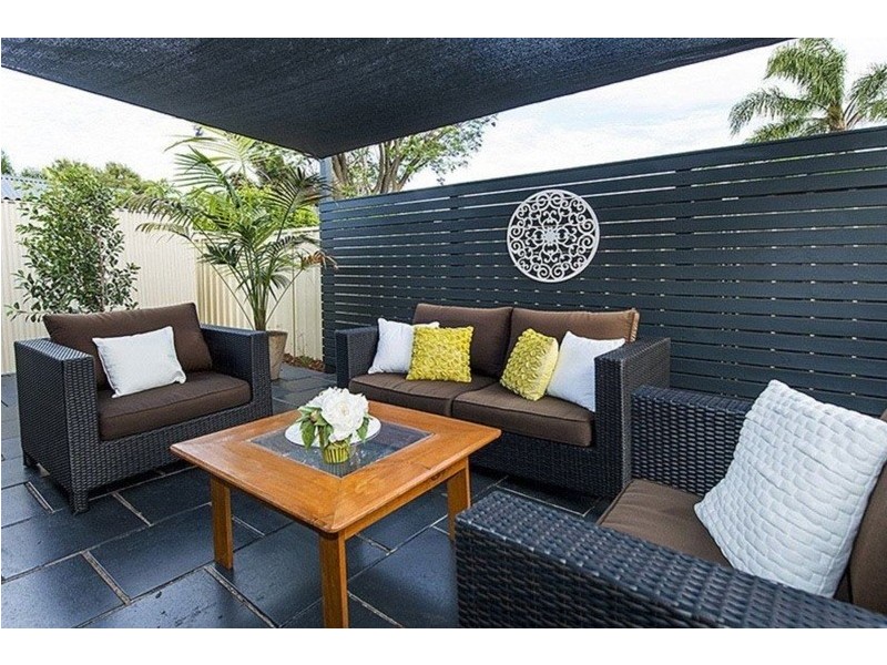 32 Pitt Street, St James WA 6102