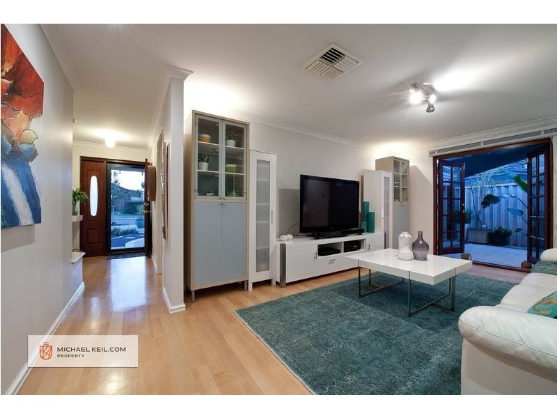 25 Willow Tree Drive, Kewdale WA 6105