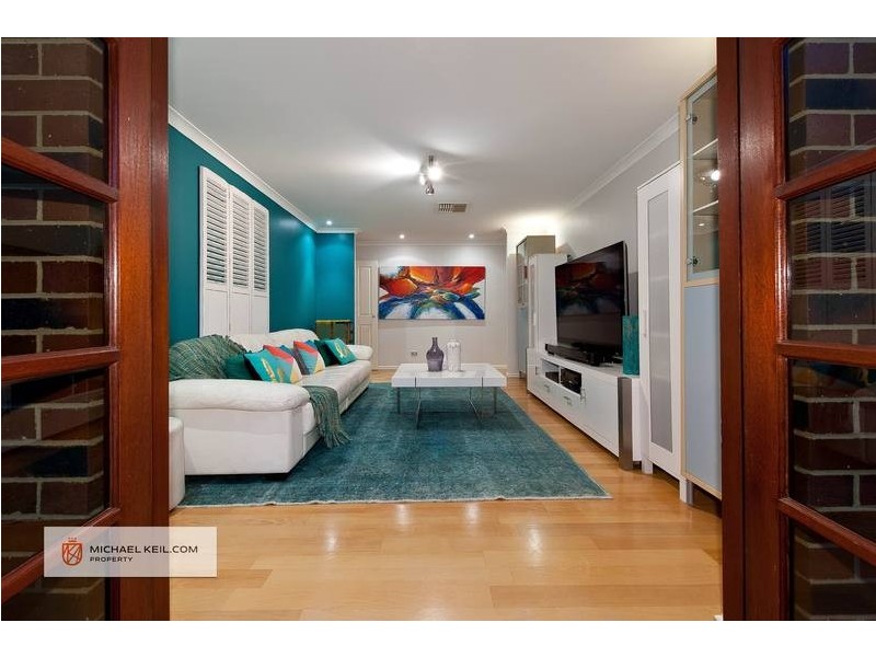 25 Willow Tree Drive, Kewdale WA 6105