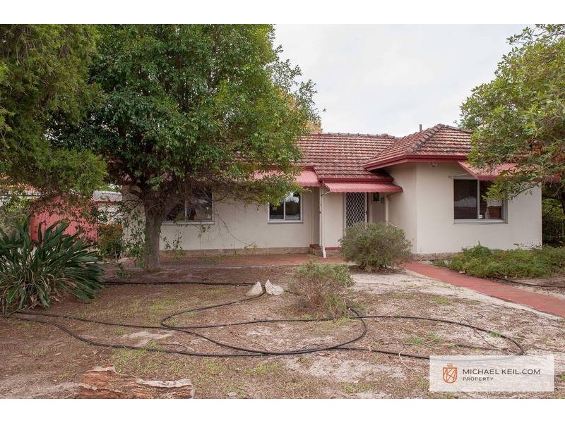 396 Berwick Street, St James WA 6102