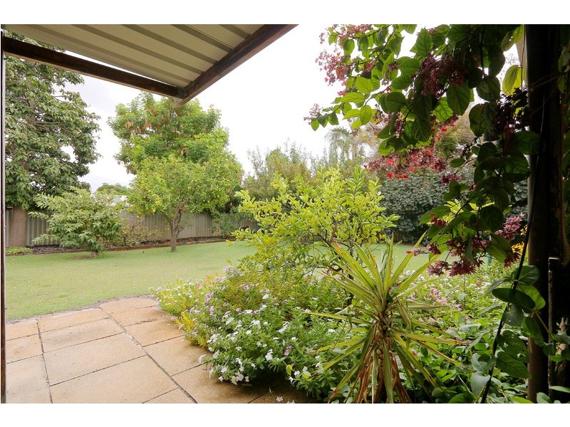 46 Morago Crescent, Cloverdale WA 6105