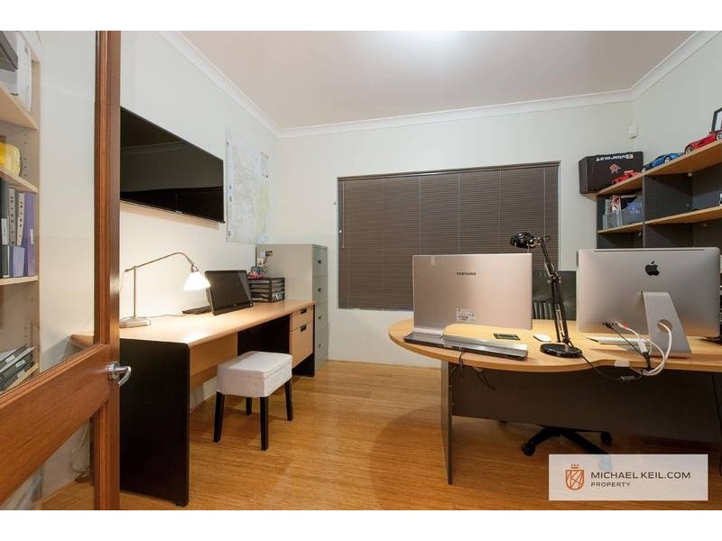 18 Surrey Road, Rivervale WA 6103