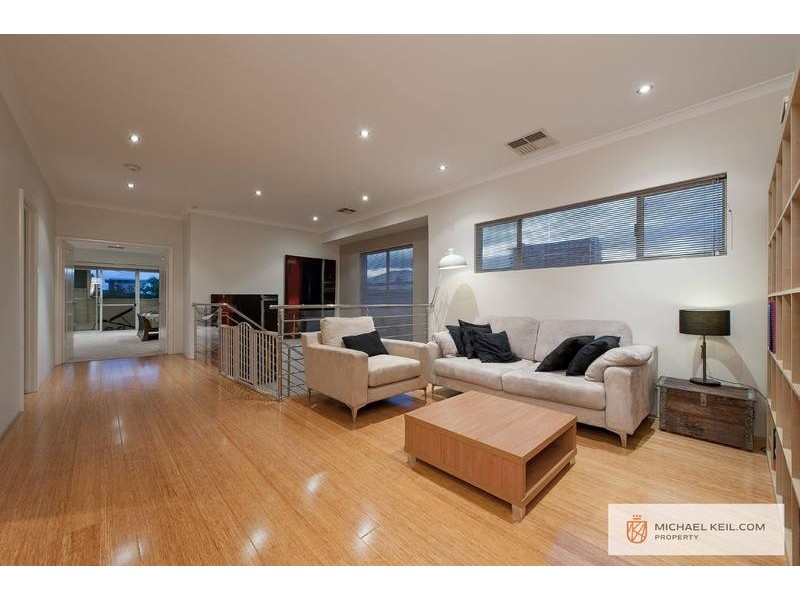 18 Surrey Road, Rivervale WA 6103