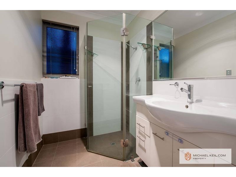 18 Surrey Road, Rivervale WA 6103