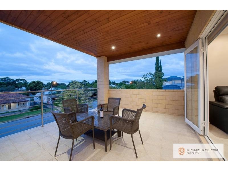 18 Surrey Road, Rivervale WA 6103