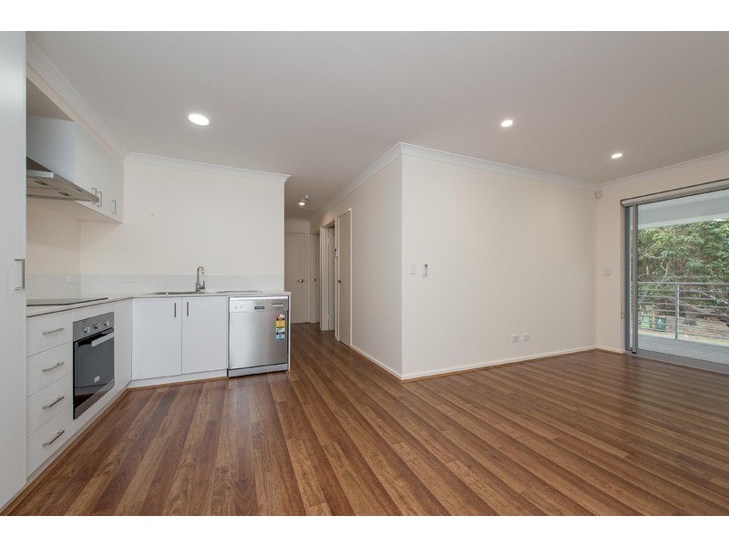 6/21 Raleigh Street, Belmont WA 6104