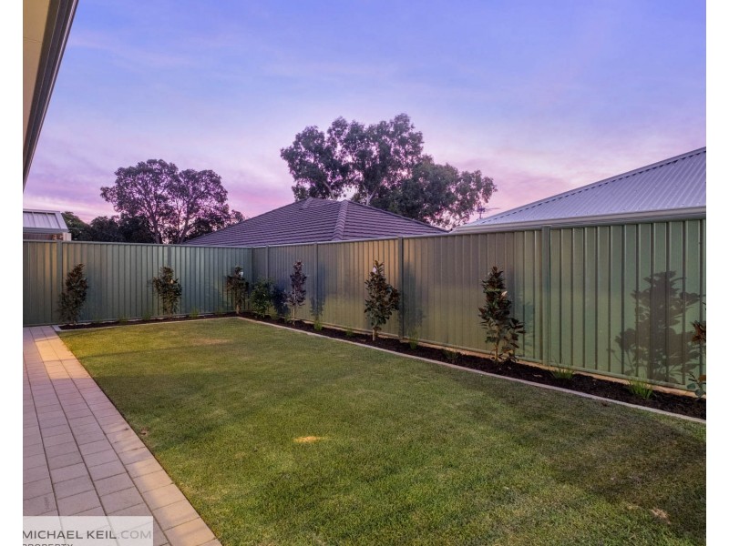 3 Bardook Gardens, Forrestfield WA 6058