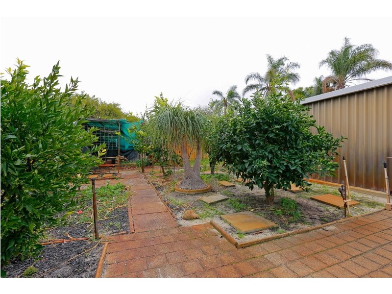 123 Gabriel Street, Cloverdale WA 6105