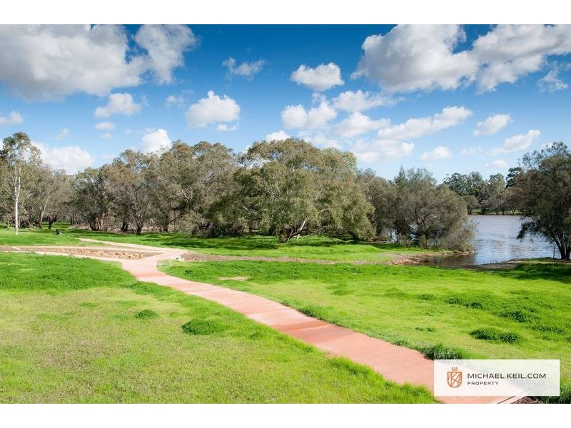 96 River View Avenue, South Guildford WA 6055