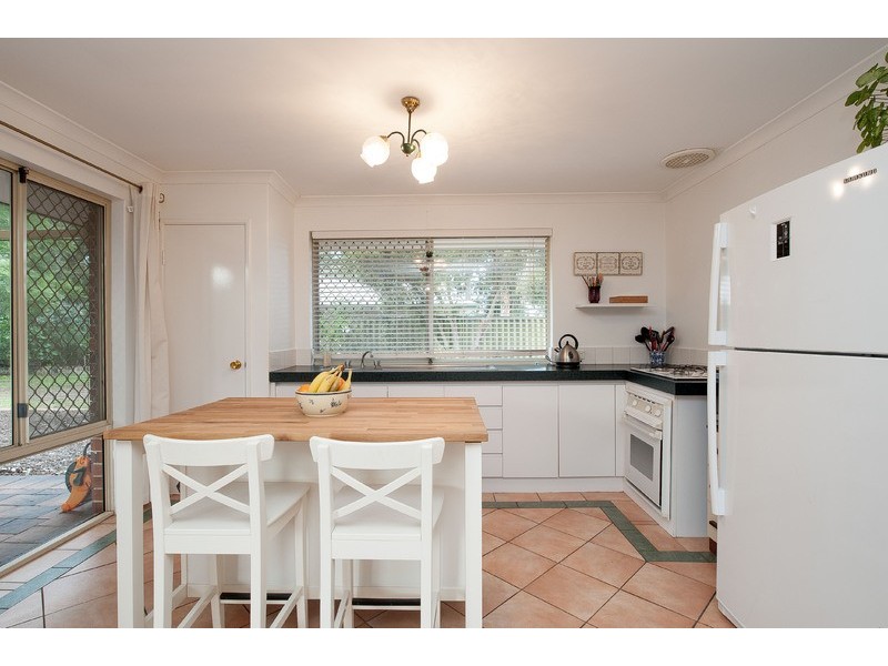 17 Koongee Cross, High Wycombe WA 6057