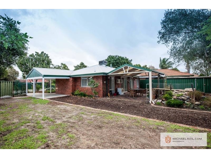 17 Koongee Cross, High Wycombe WA 6057