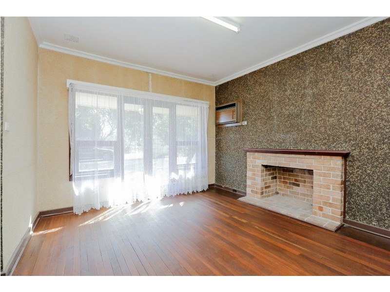 332 Alexander Road, Belmont WA 6104