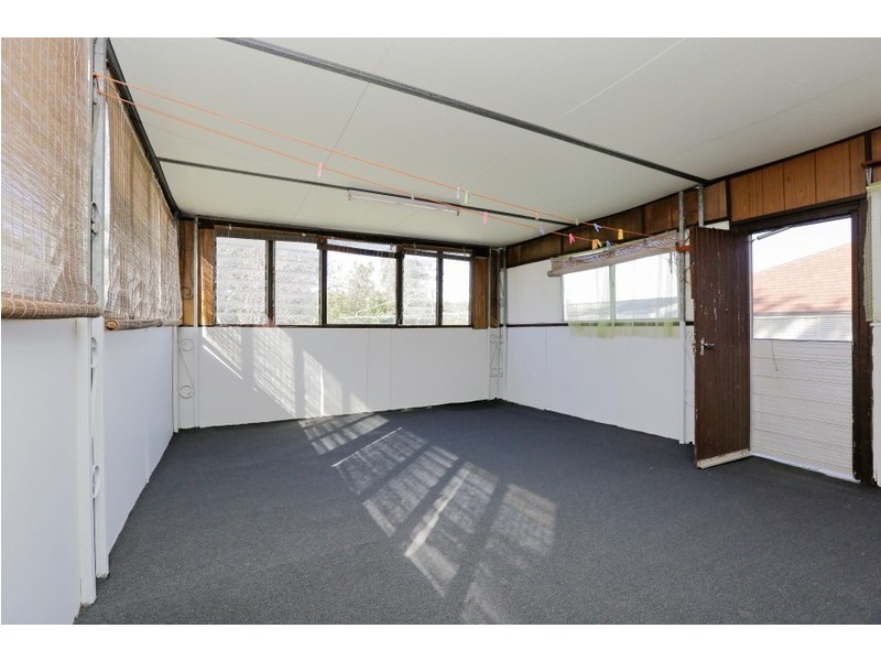 332 Alexander Road, Belmont WA 6104