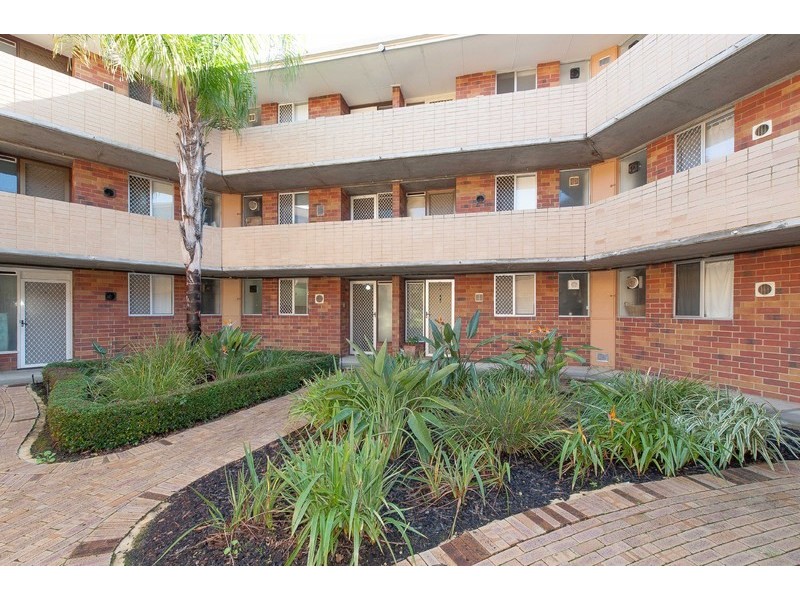4G/47 Herdsman Parade, Wembley WA 6014