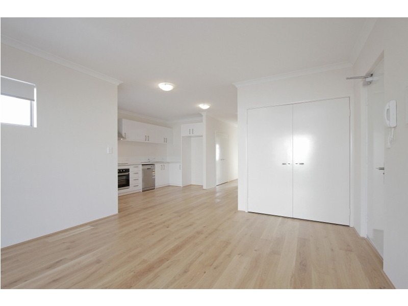 10/3 Cleaver Terrace, Rivervale WA 6103