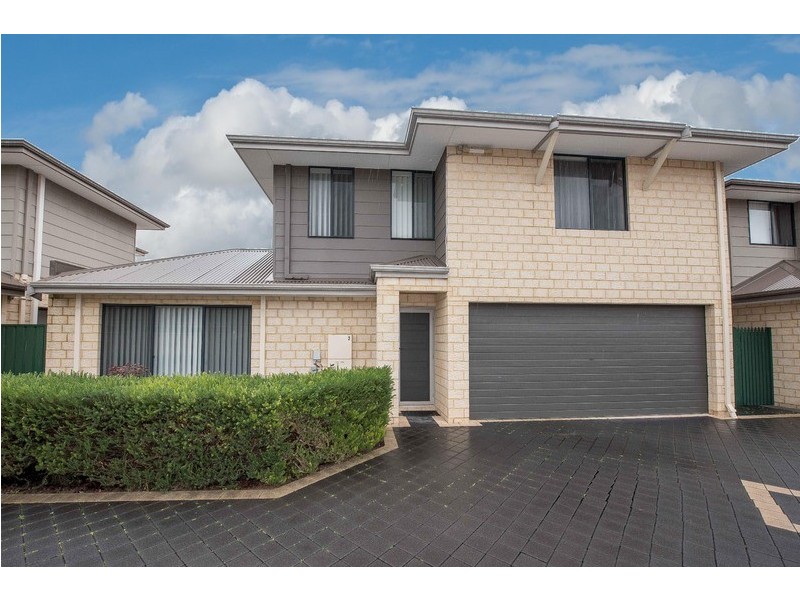 2/147 Kooyong Road, Rivervale WA 6103