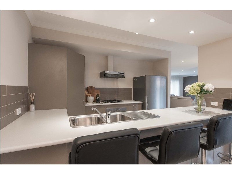 2/147 Kooyong Road, Rivervale WA 6103