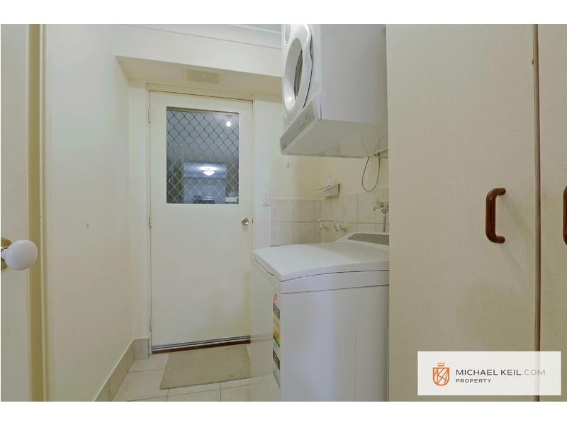 4/25 Pearl Road, Cloverdale WA 6105