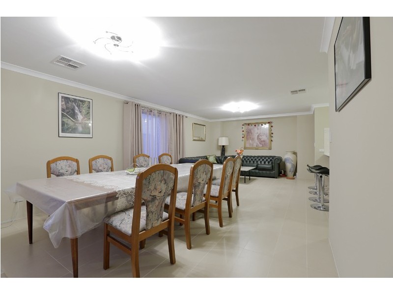 304 Acton Avenue, Kewdale WA 6105