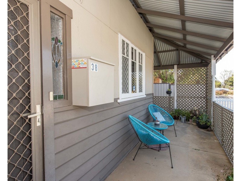 38 Surrey Road, Rivervale WA 6103
