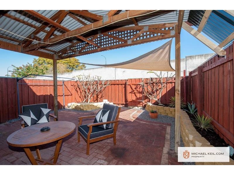 19/11 Norman Street, St James WA 6102