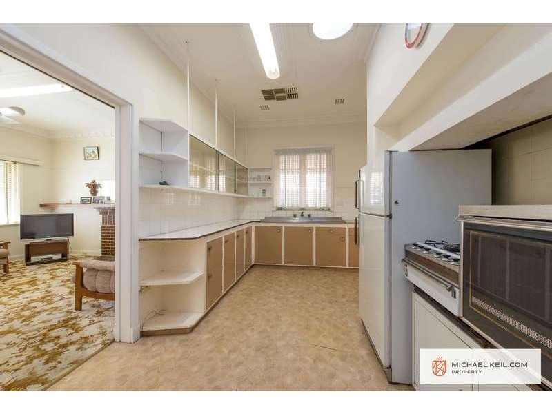 135 Howick Street, Lathlain WA 6100