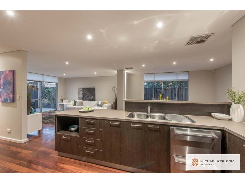 4/397 Belgravia Street, Cloverdale WA 6105