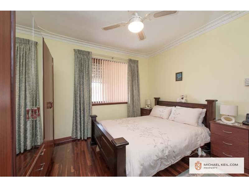 36 Fitzroy Street, Queens Park WA 6107
