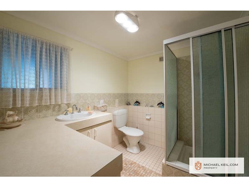 36 Fitzroy Street, Queens Park WA 6107