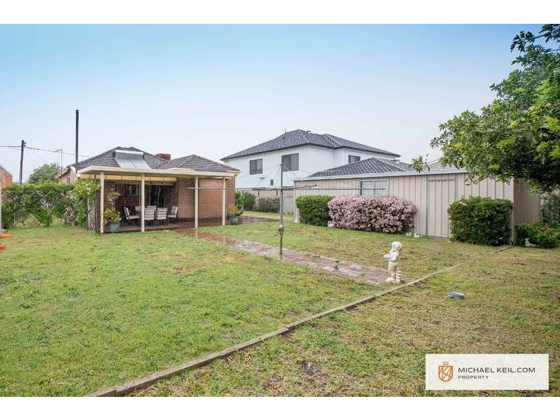 36 Fitzroy Street, Queens Park WA 6107