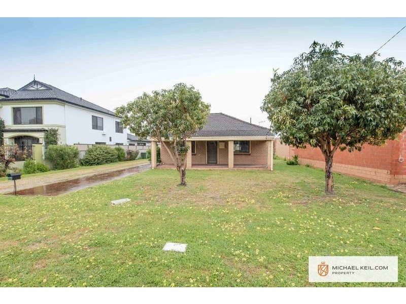 36 Fitzroy Street, Queens Park WA 6107
