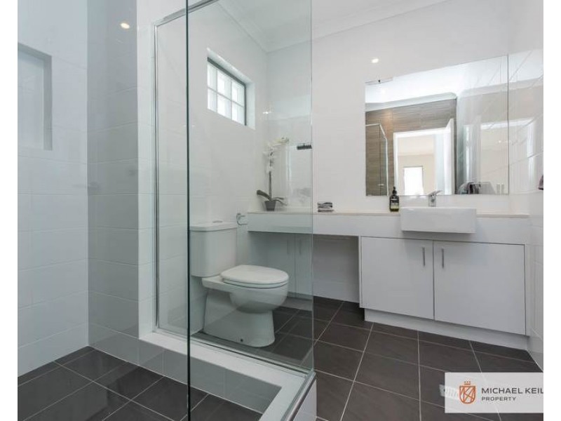 8/40 Keymer Street, Belmont WA 6104