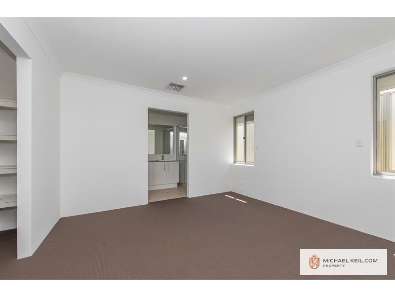 300A Wharf Street, Queens Park WA 6107